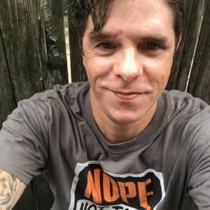 Meet your Posher, Eric